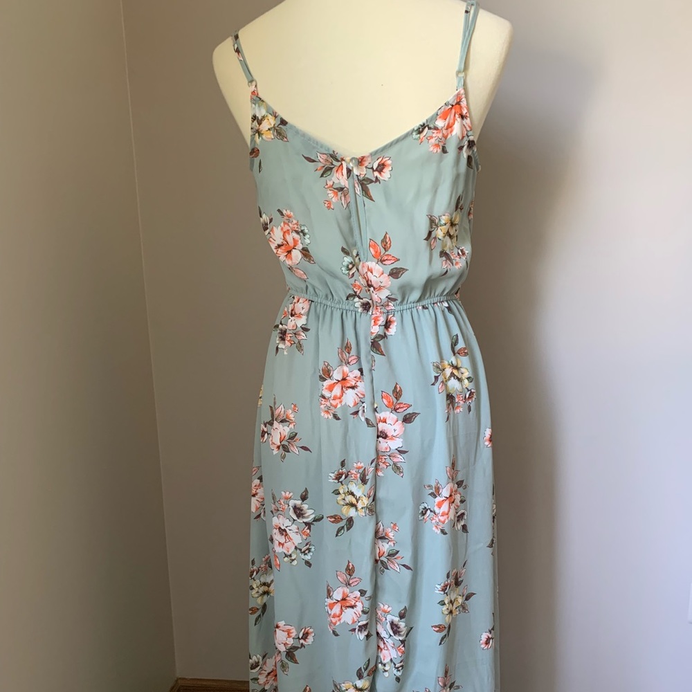 ✨LONG FLORAL DRESS✨ - Picture 3 of 6